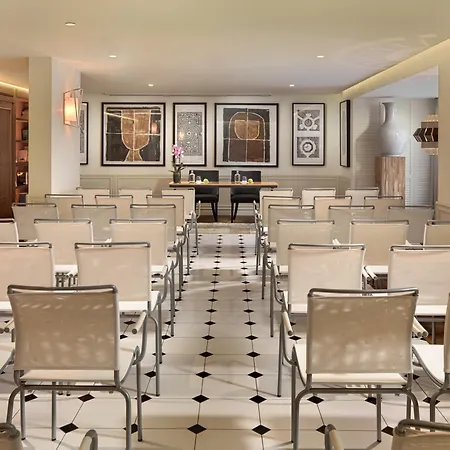 H10杜克德楼尔酒店 4* Lisboa