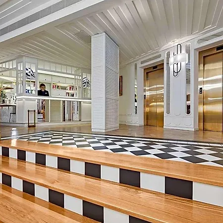 H10杜克德楼尔酒店 酒店 Lisboa