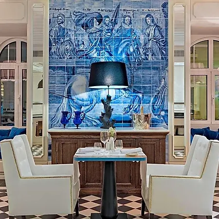 H10杜克德楼尔酒店 4*