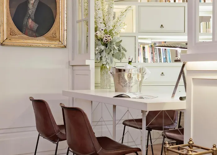 Hotel H10 Duque De Loule