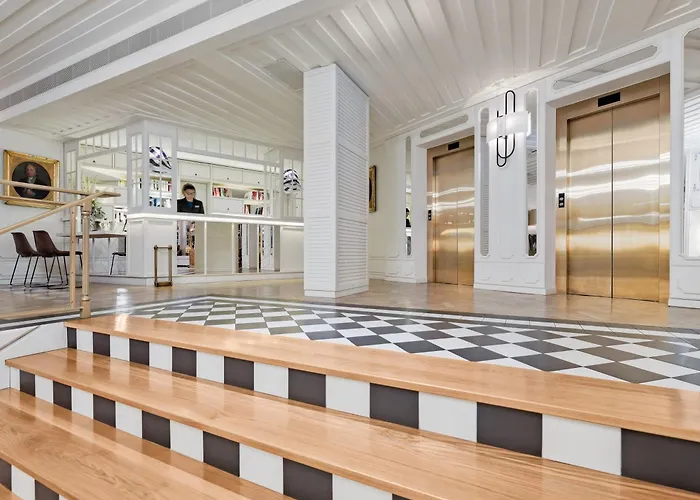 Hotel H10 Duque De Loule 4*